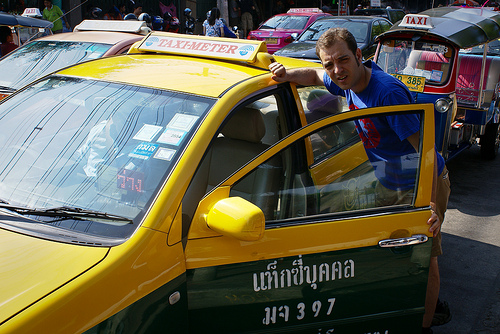 Cogiendo un taxi en Bangkok